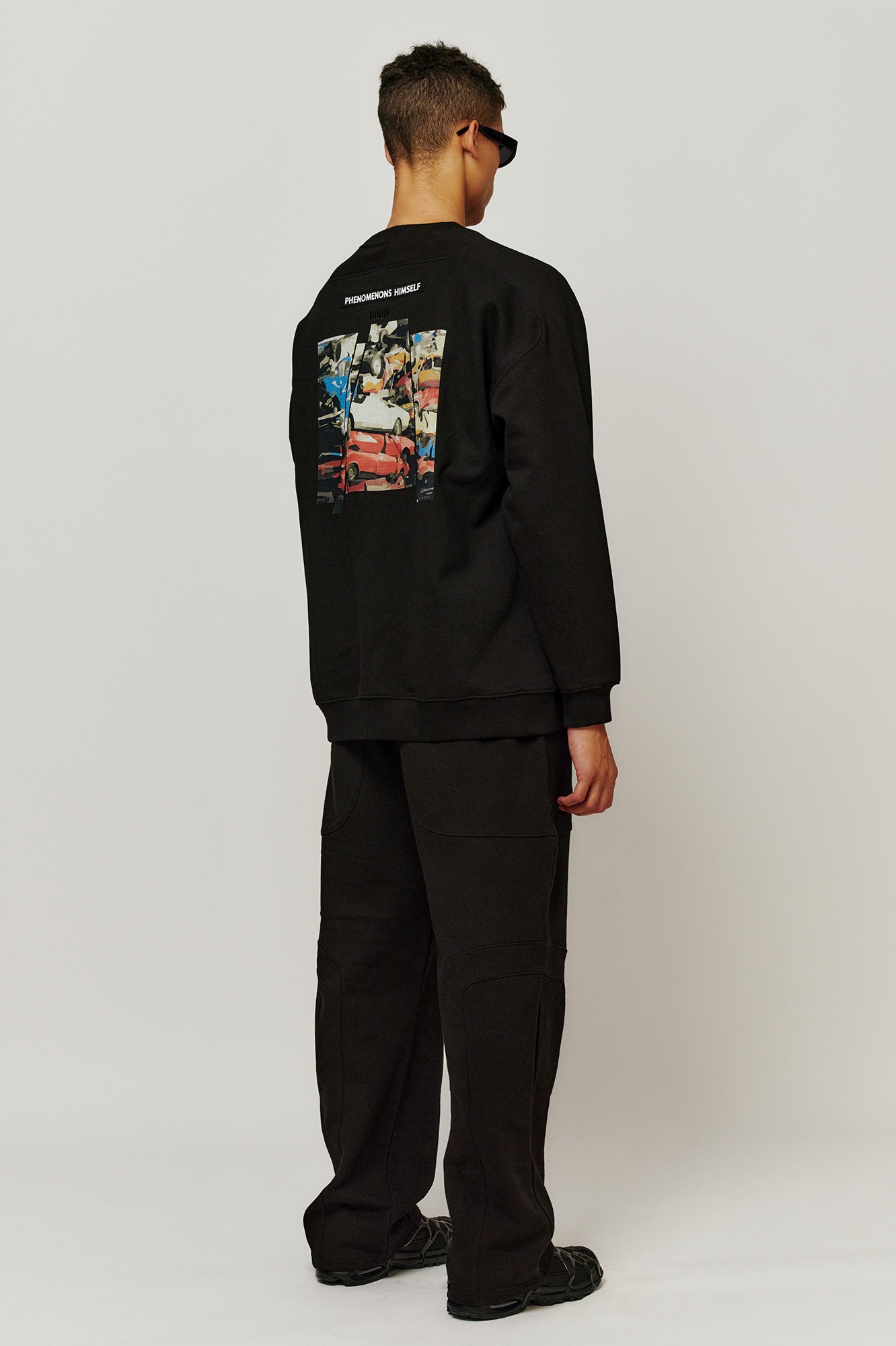 Graphic Loose-fit Sweatshirt (Black)